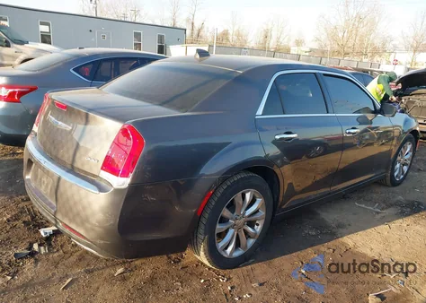 2020 Chrysler 300 Limited Awd z USA, uszkodzony, nr VIN 2C3CCAKG5LH142031
